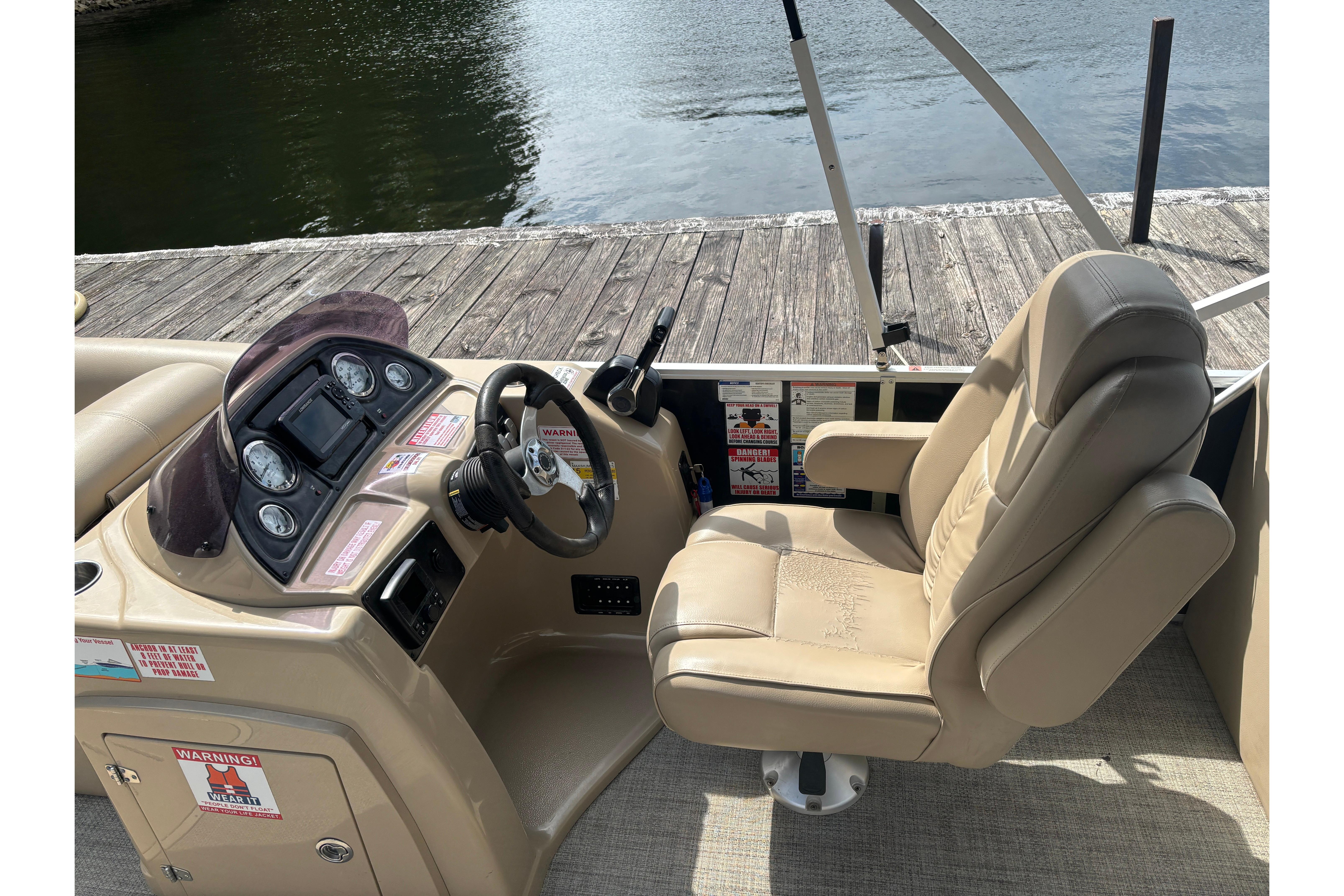 2021 SunCatcher SunCatcher Fusion 325RCX