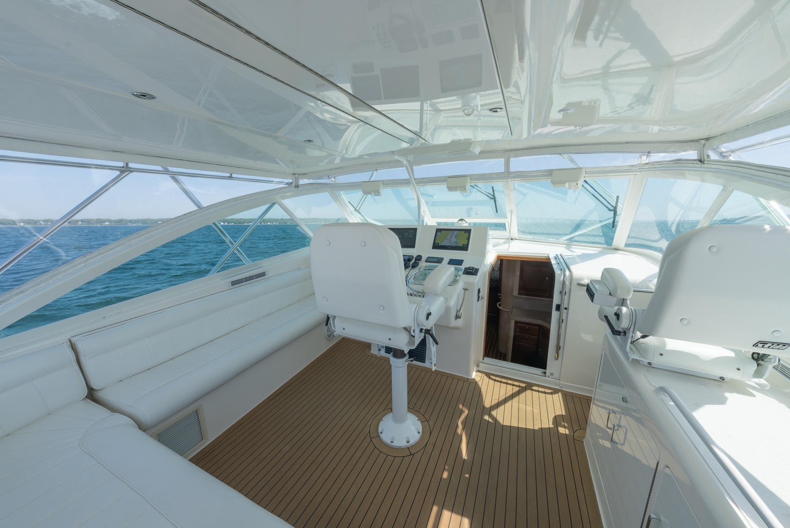 2002 Cabo 45 Express - Image 39