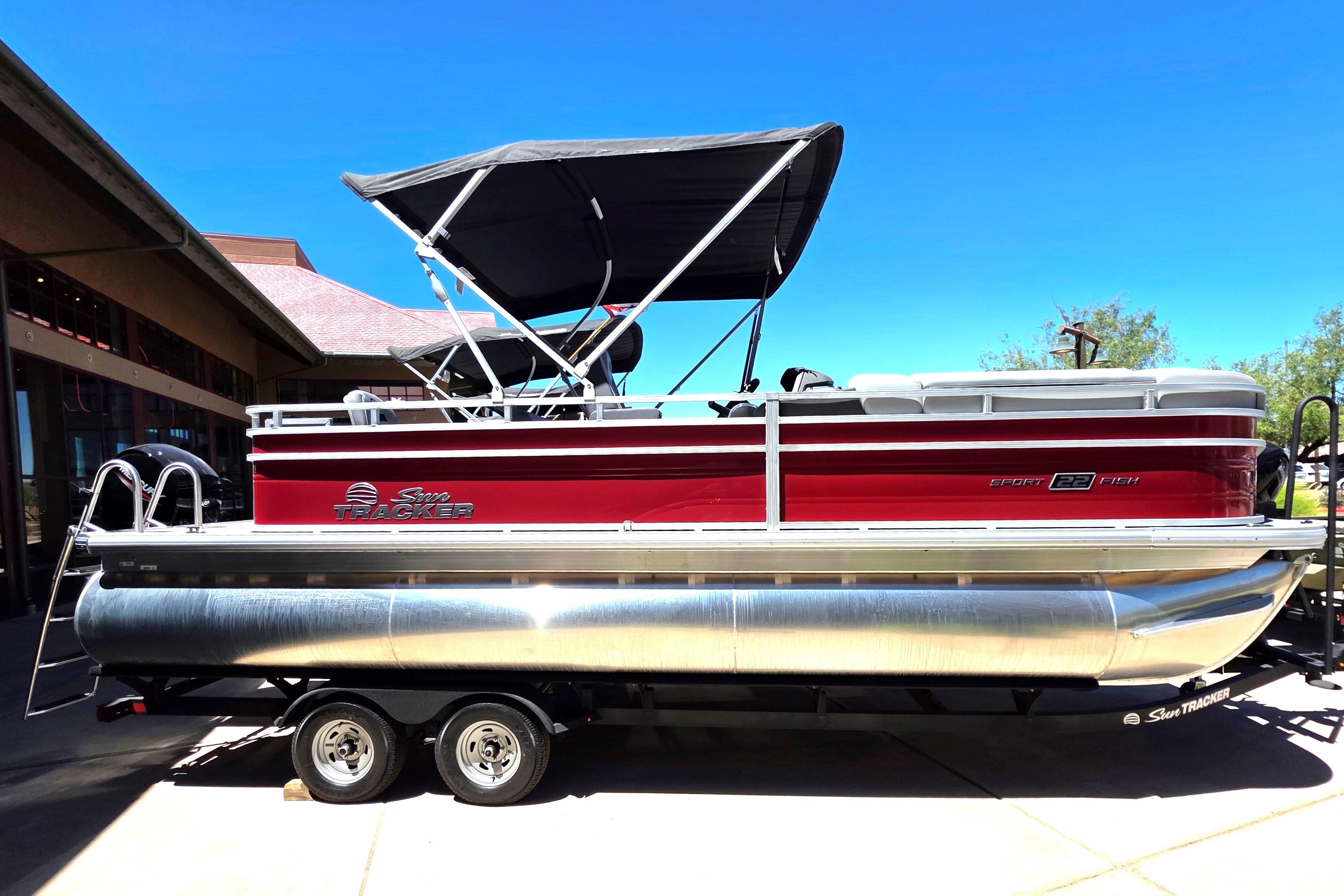 2026 Sun Tracker SportFish 22 XP3
