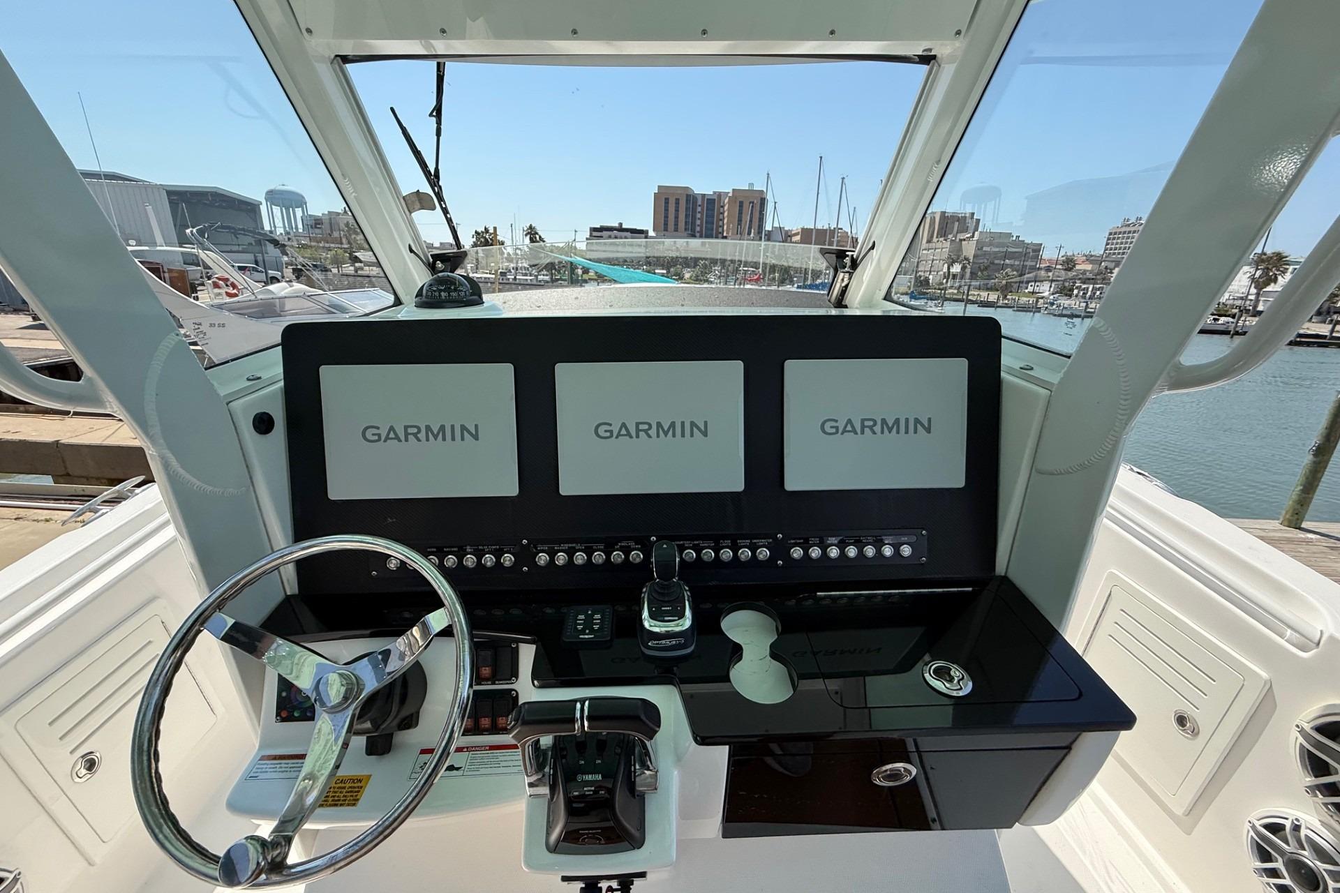 2021 Everglades 365 Center Console
