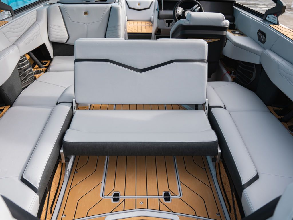 2026 Nautique Super Air Nautique G23 - 13