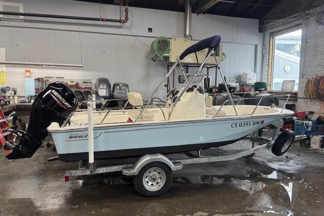 2024 Boston Whaler 150 Montauk