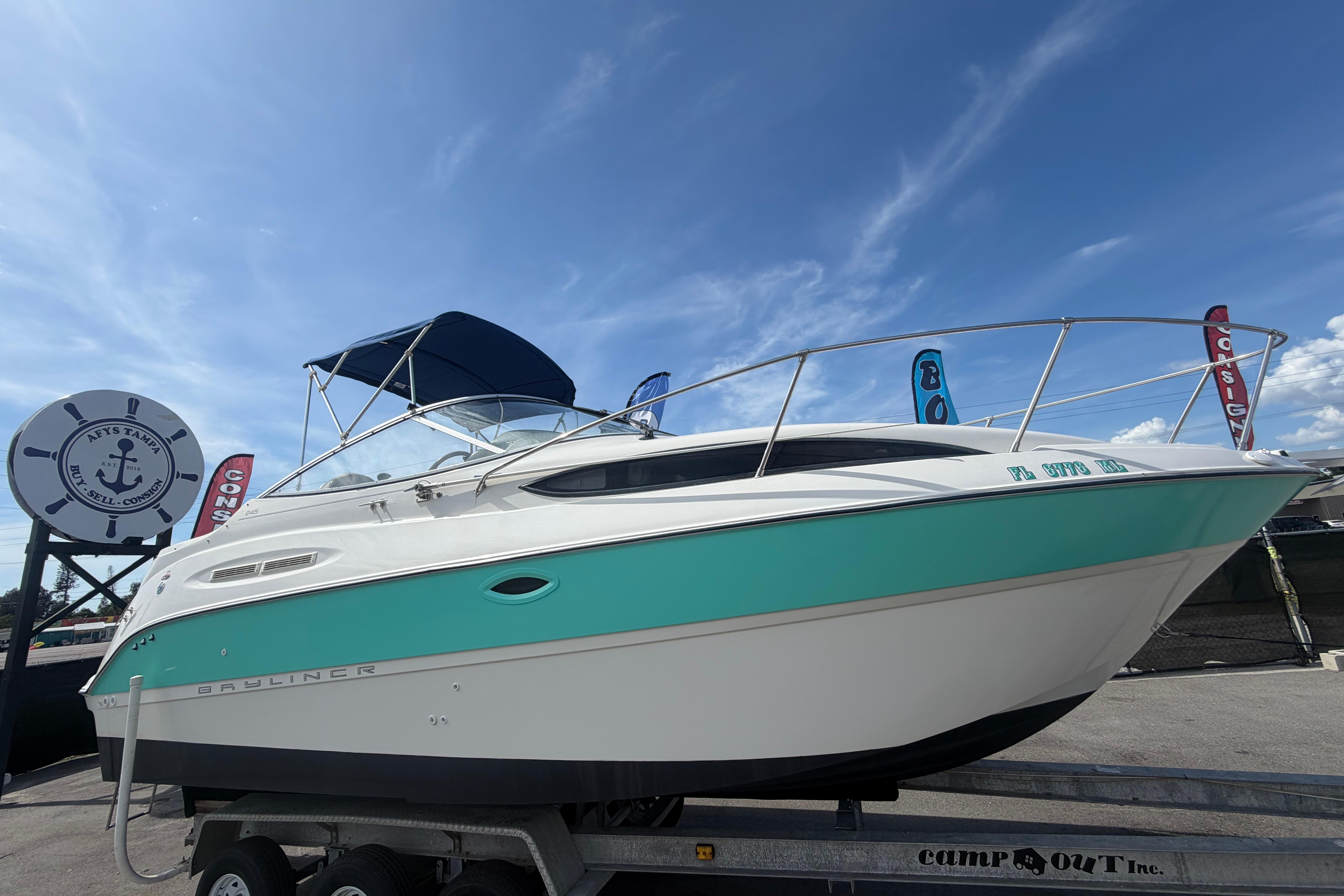 2004 Bayliner 2452 Ciera Express