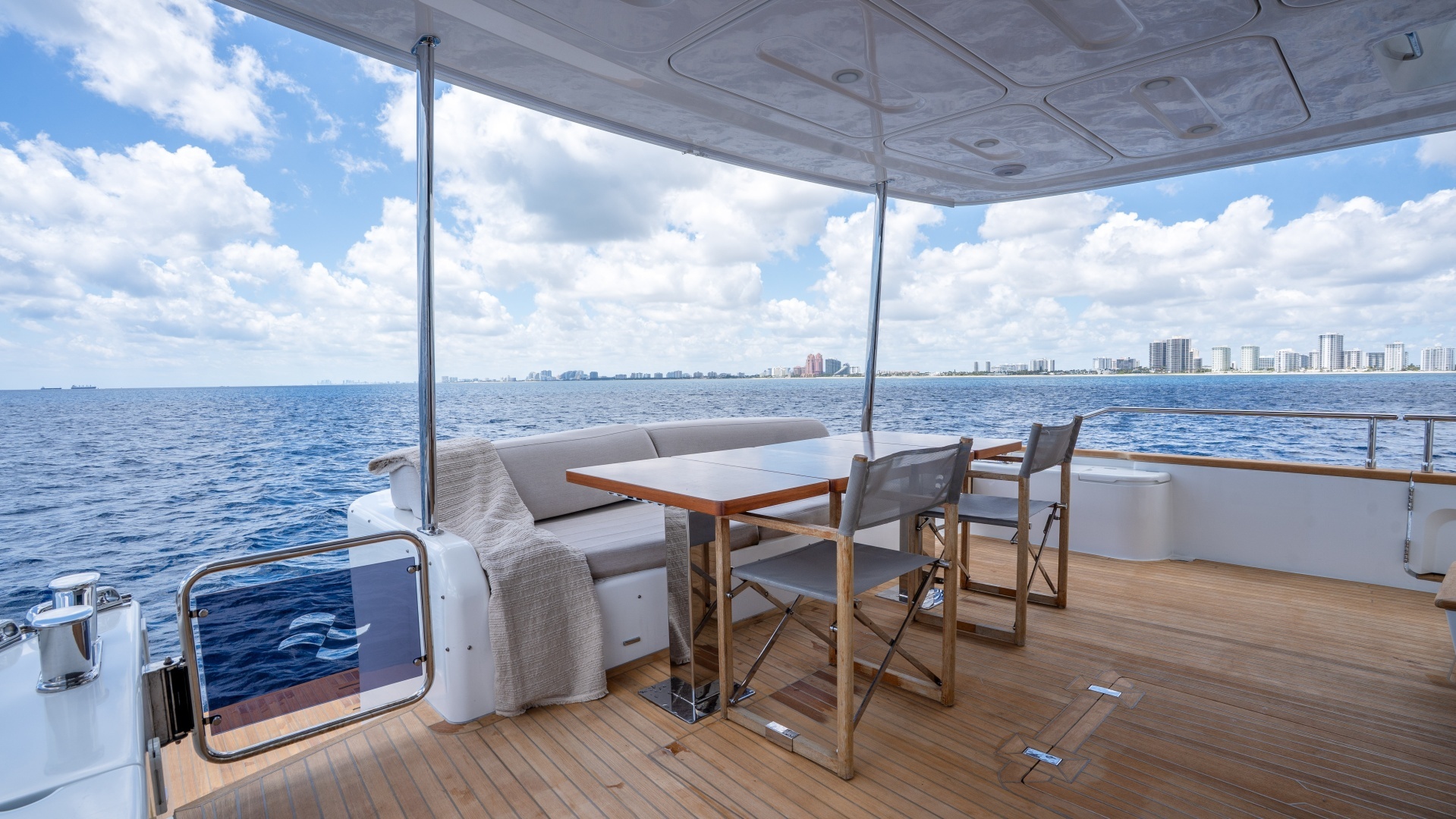 2025 Sirena 58 - Image 24