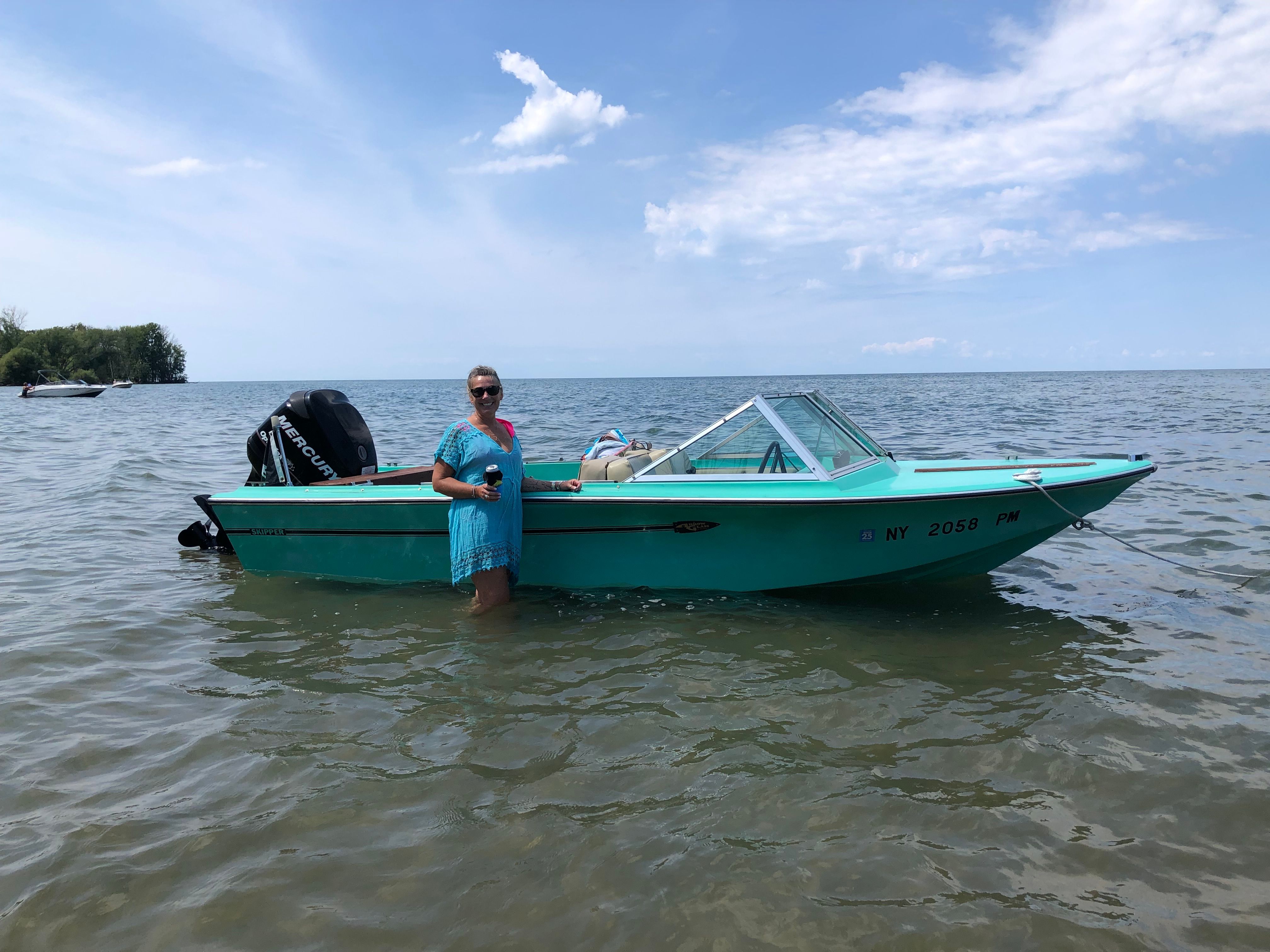 1972 Arrow Glass Skipper