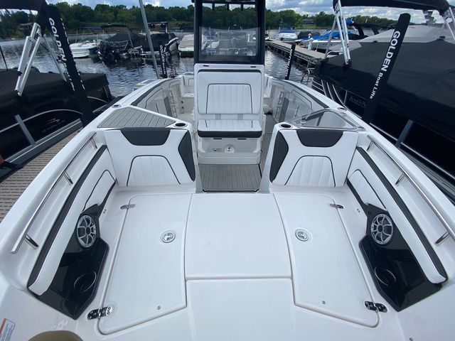 2024 Yamaha Boats 255 FSH Sport H - 23