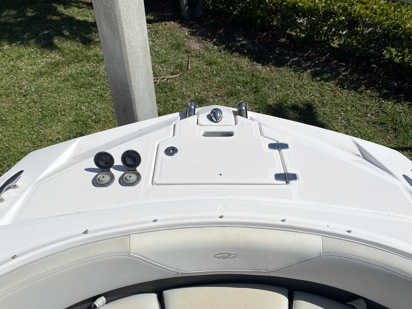 2013 Regal 27 FasDeck RX - Image 9