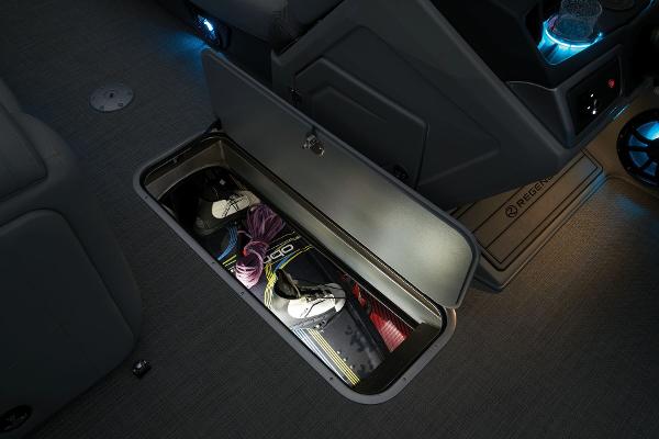2025 Regency 230 LE3 Sport - 68