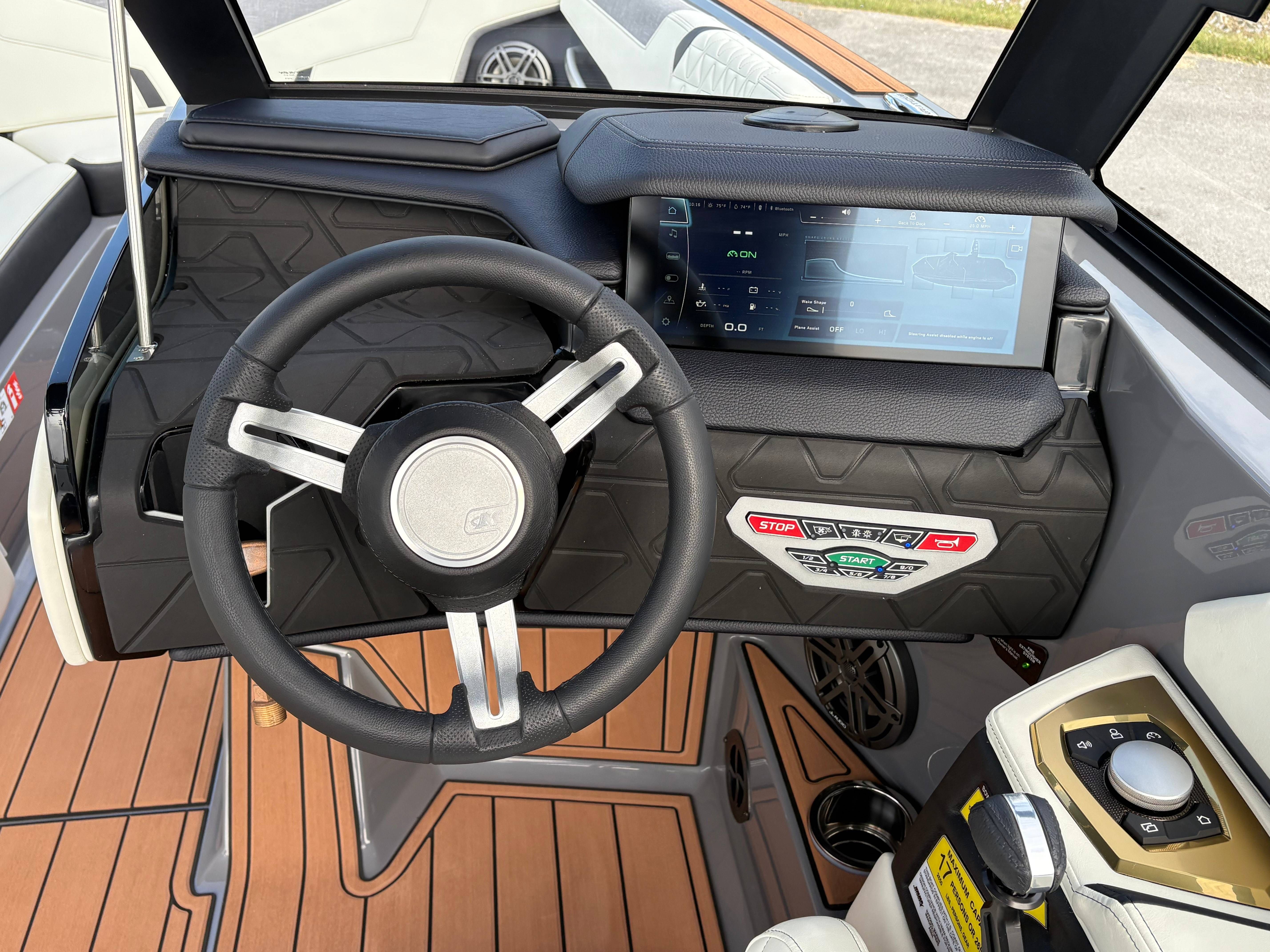 2026 Nautique GS24 - 44