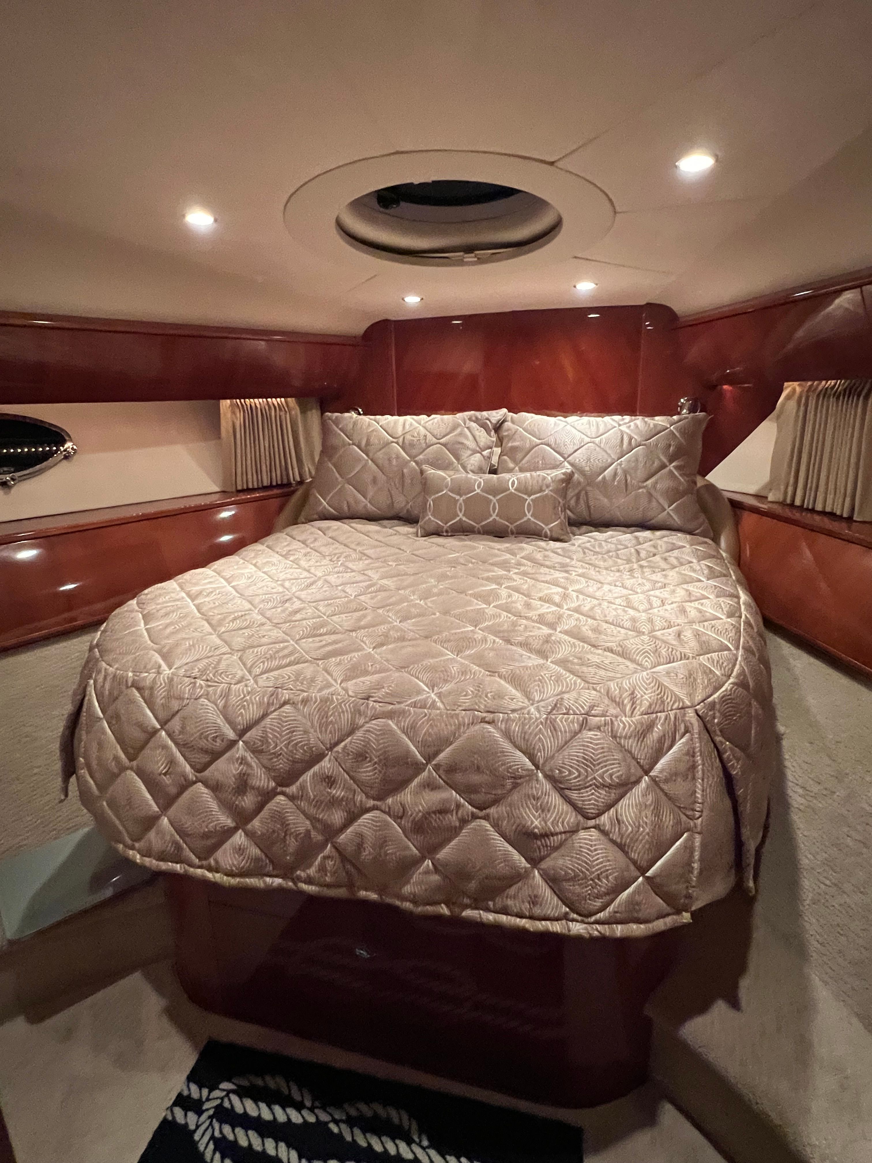 2004 Viking Princess V58 - 62