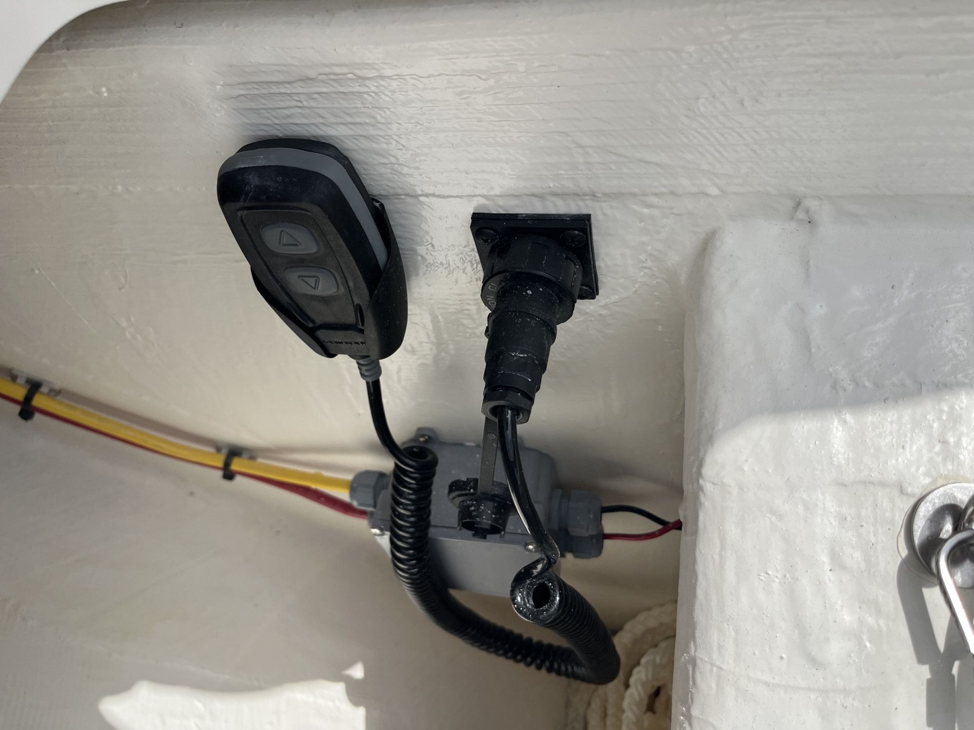 2026 Cobia 305 Center Console - 24