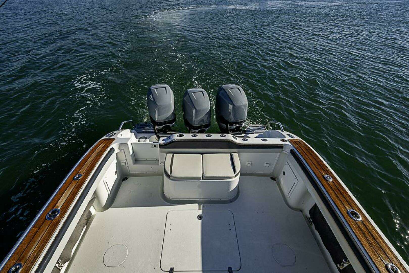 2010 Yellowfin 42 Offshore - Image 20
