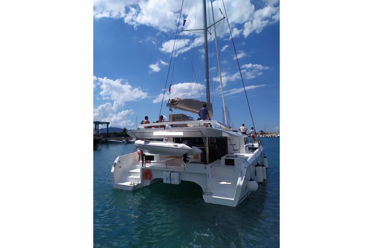 2020 Dufour Catamarans 48