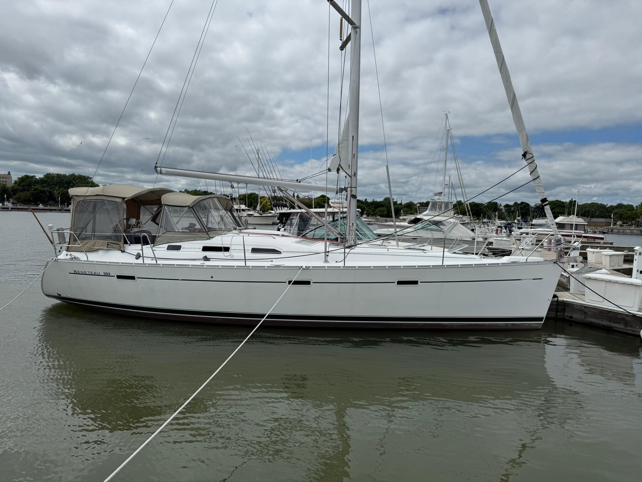 2003 Beneteau 393
