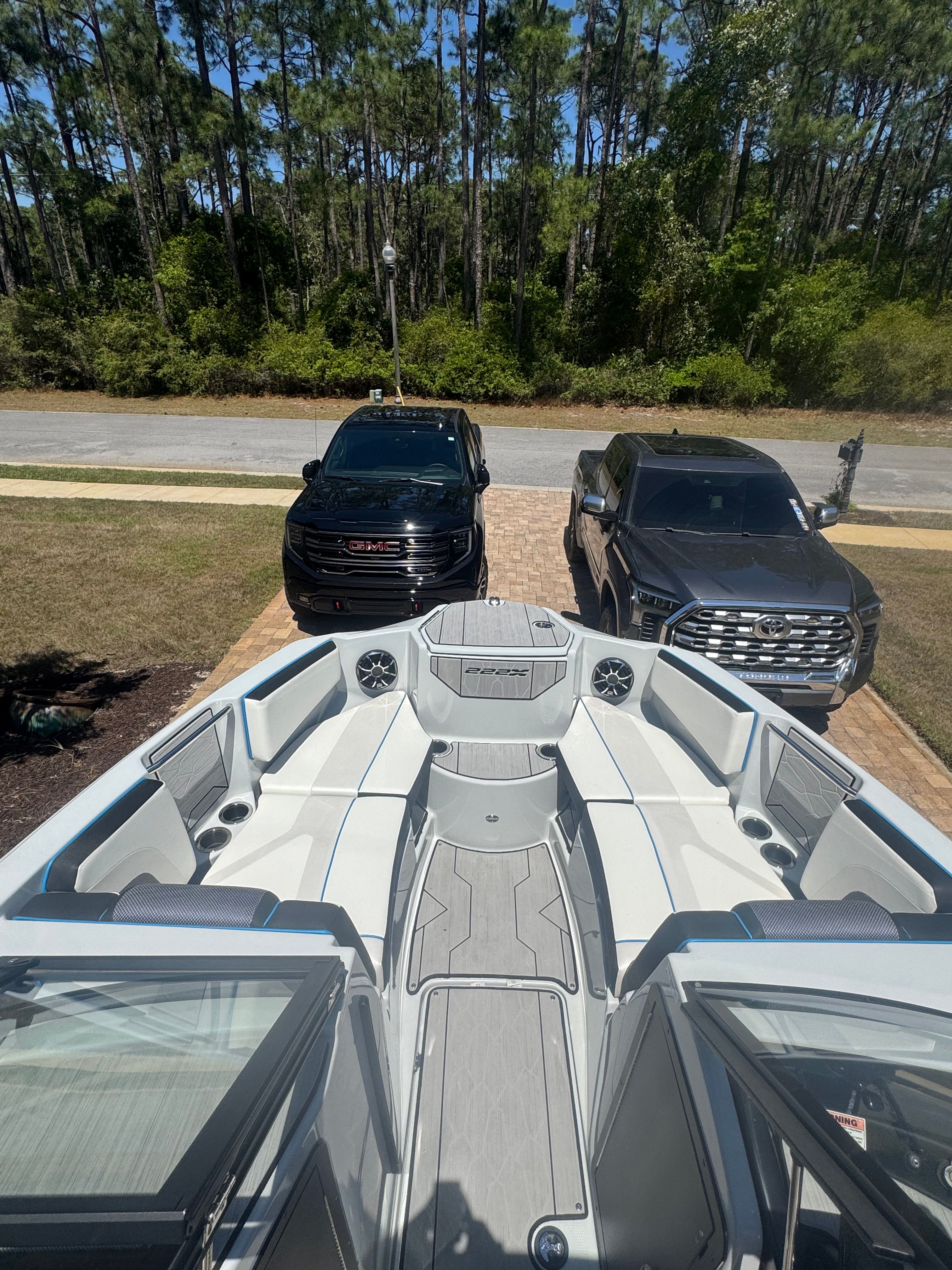 2023 Yamaha Boats 222XD - 6