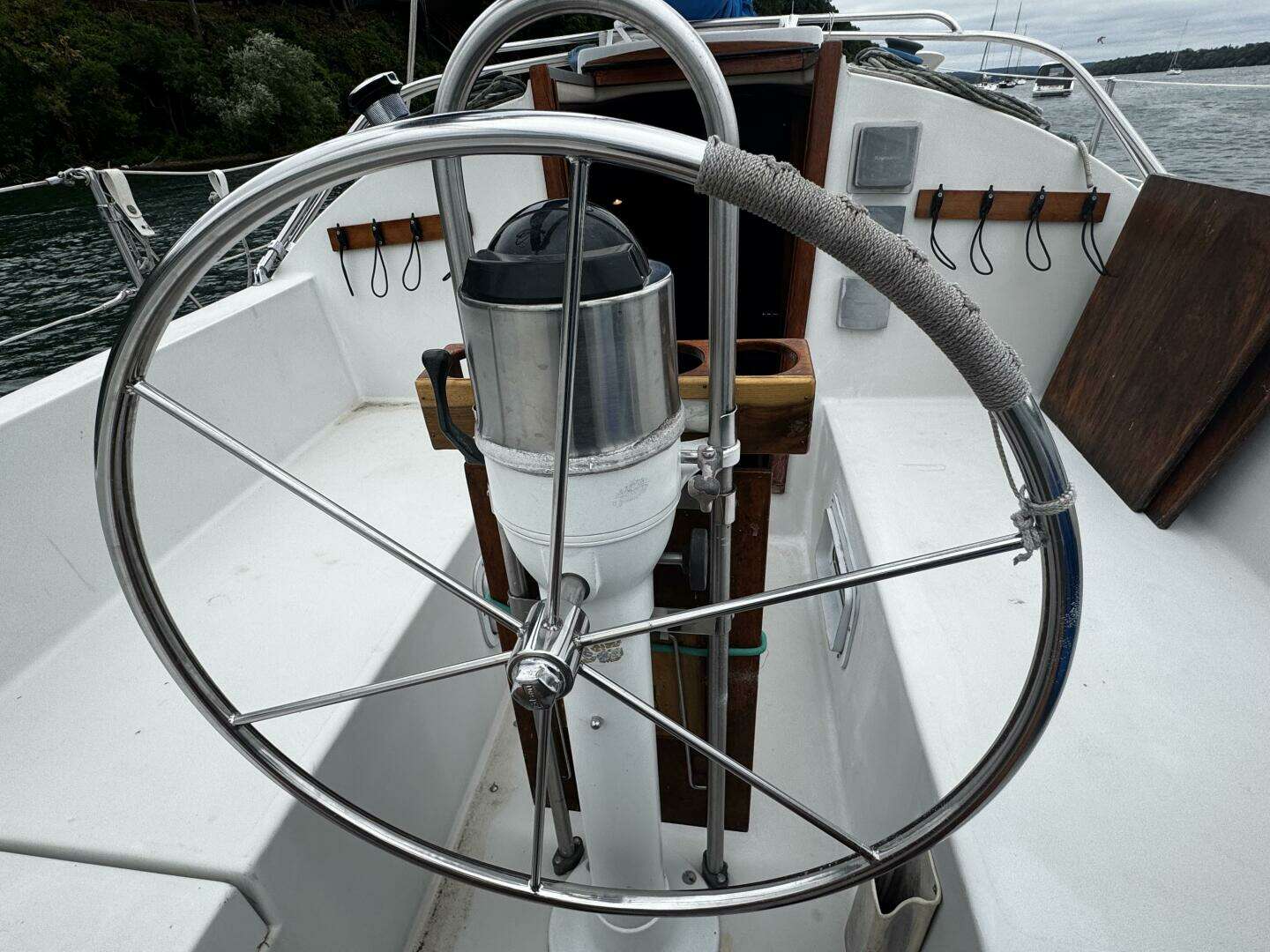 1983 Nonsuch 26 Classic - Image 10
