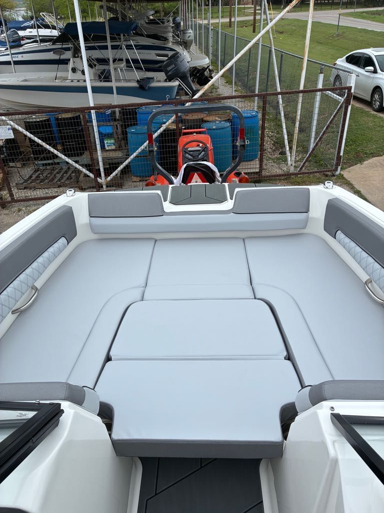 2026 Bayliner D22 - 12