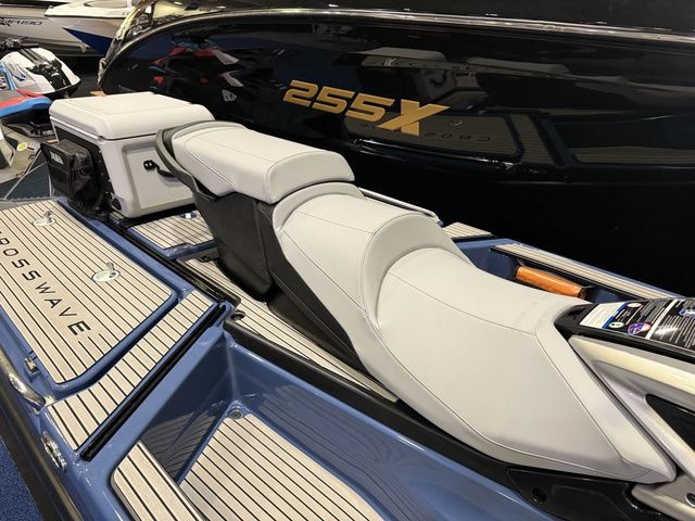 2026 Yamaha WaveRunner Crosswave® - 14