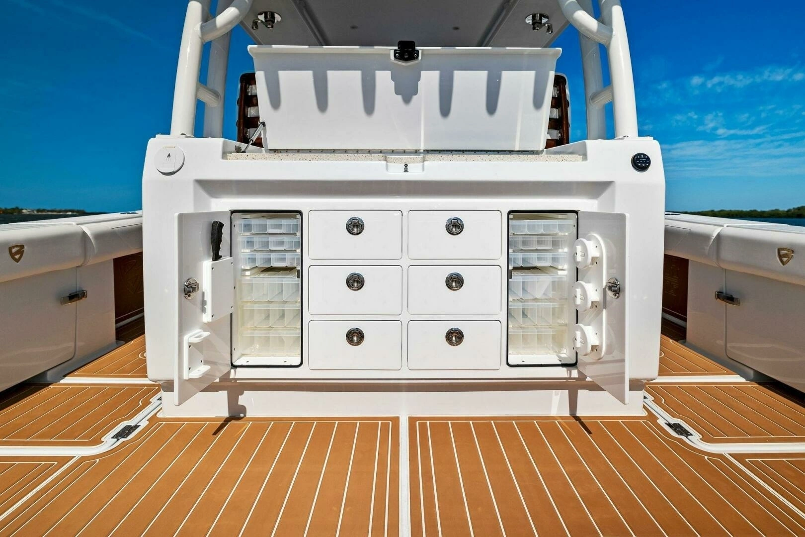 2022 Barker Boatworks 40 HPC - Image 32