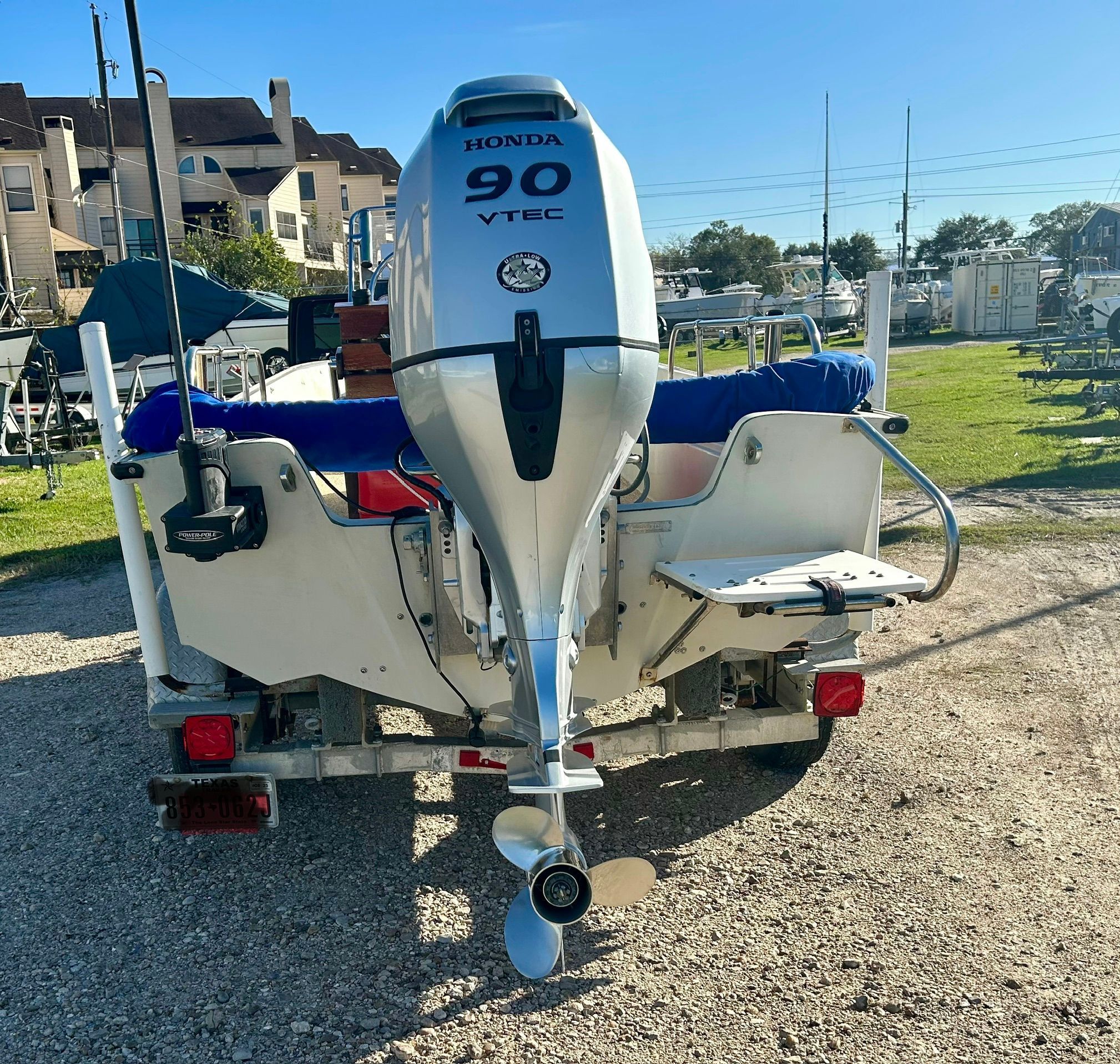 1985 Boston Whaler 17 Montauk - 3