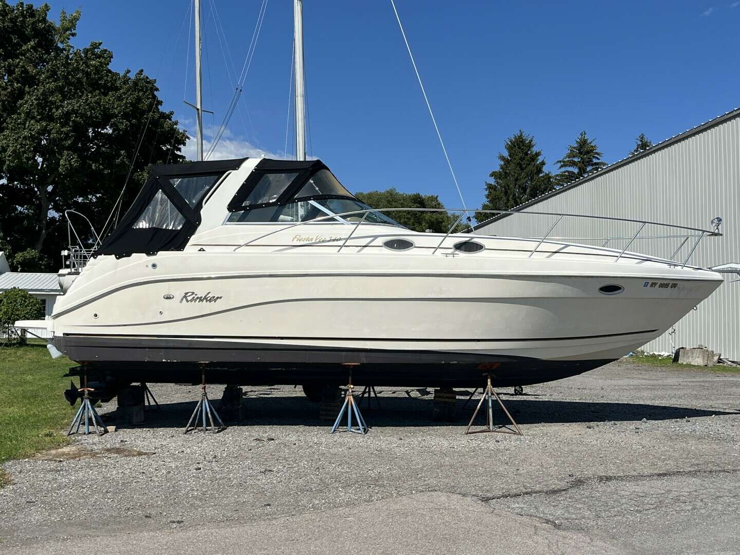 2000 Rinker Fiesta Vee 340 - Image 2