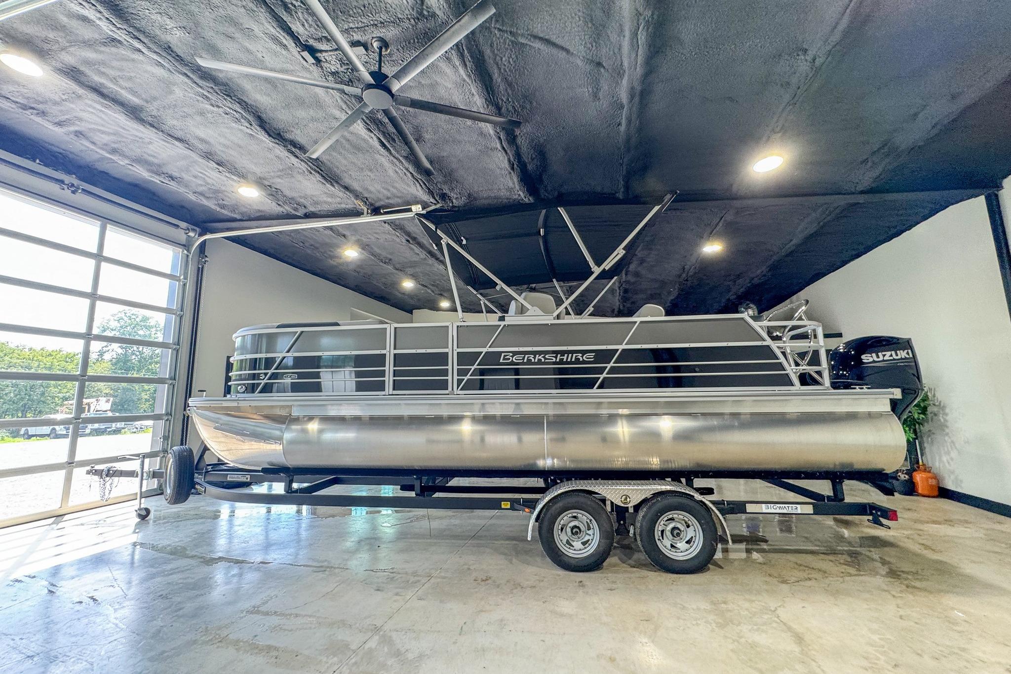 2024 Berkshire 24UL LE B