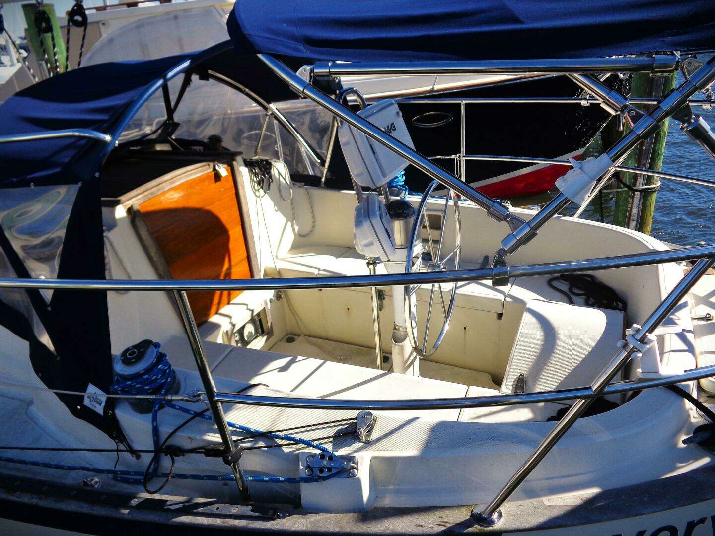1992 Pacific Seacraft 34 - Image 4