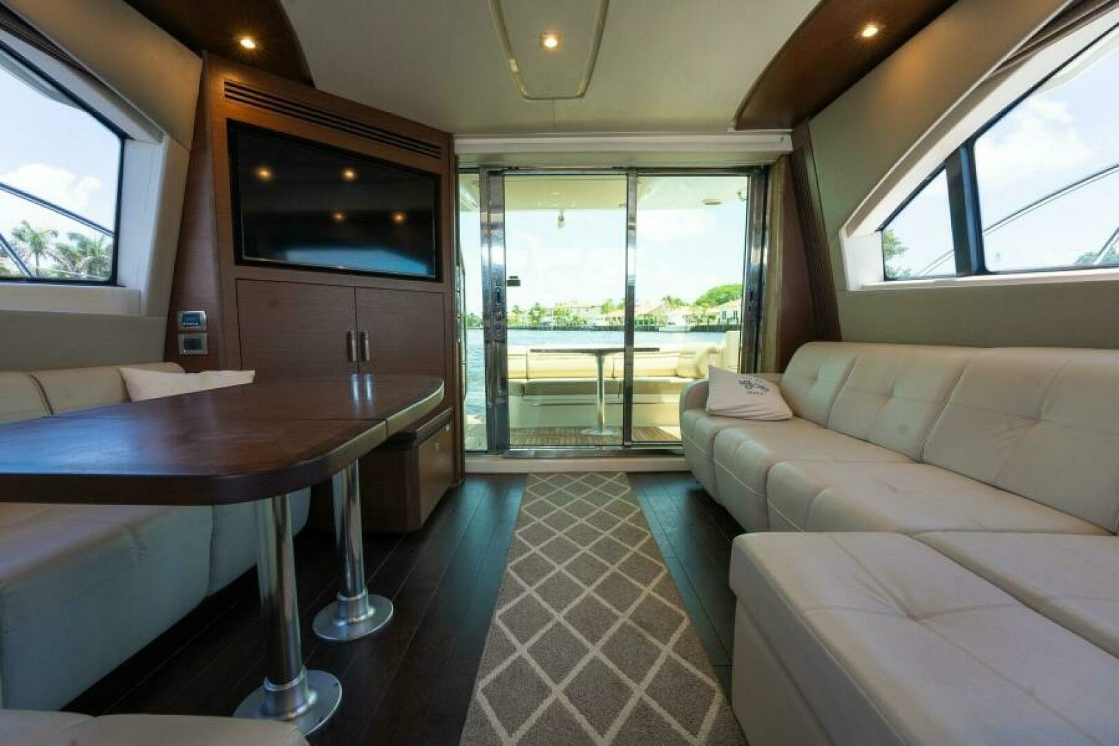 2016 Sea Ray 510 Fly - Image 16