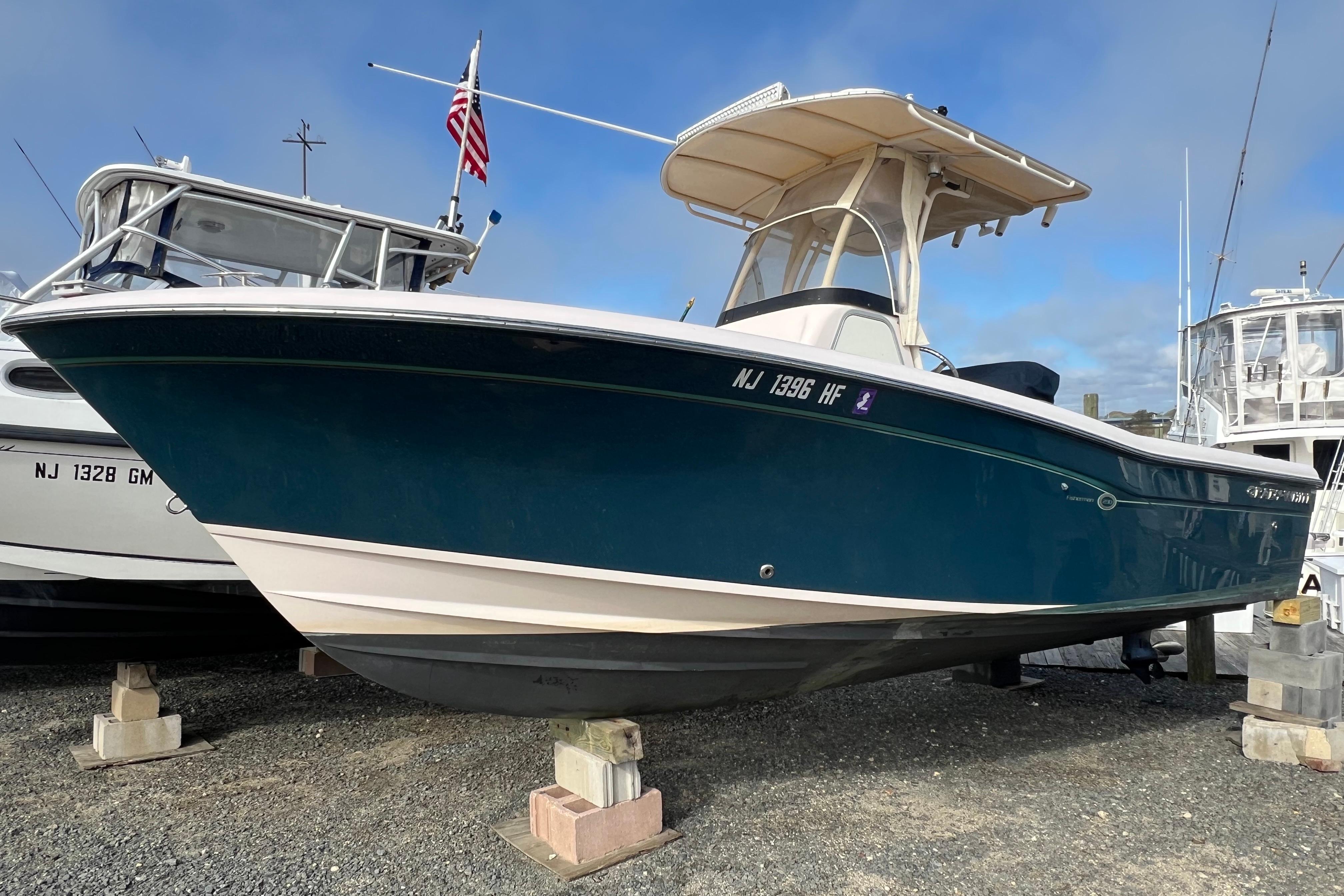 2014 Grady-White Fisherman 230