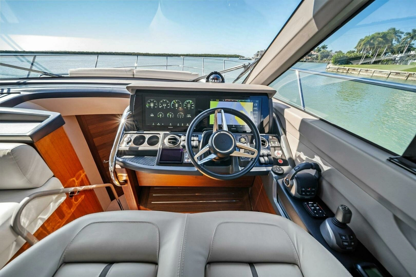 2023 Princess F50 - Image 2