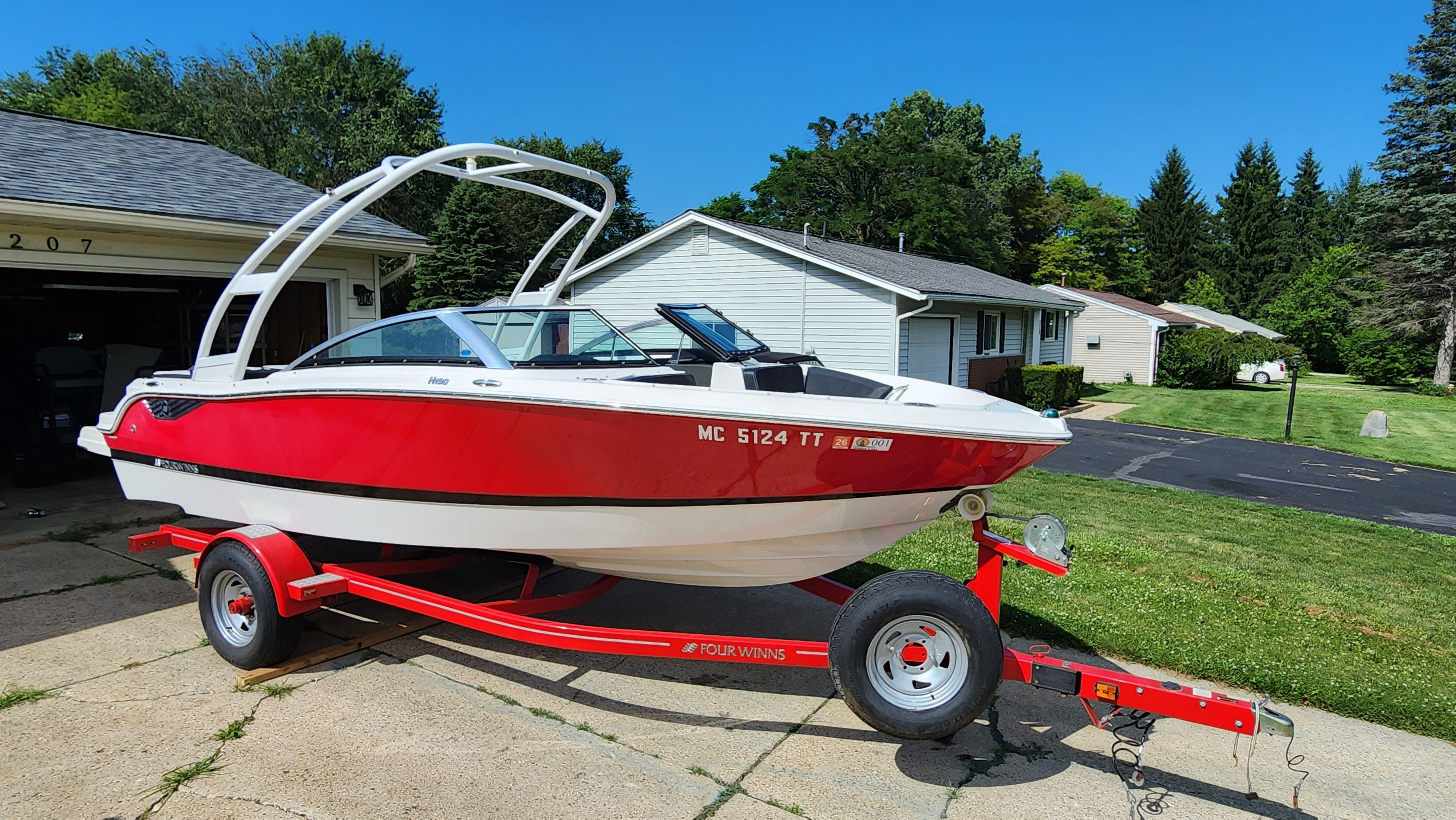 2015 Four Winns H190
