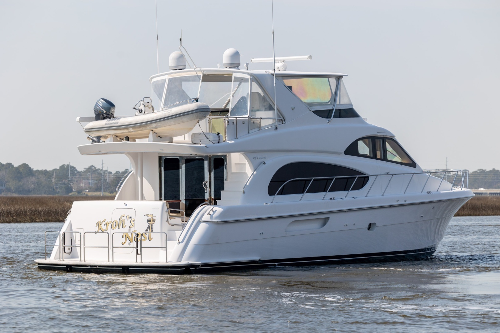 2008 Hatteras Motor Yacht - Image 5