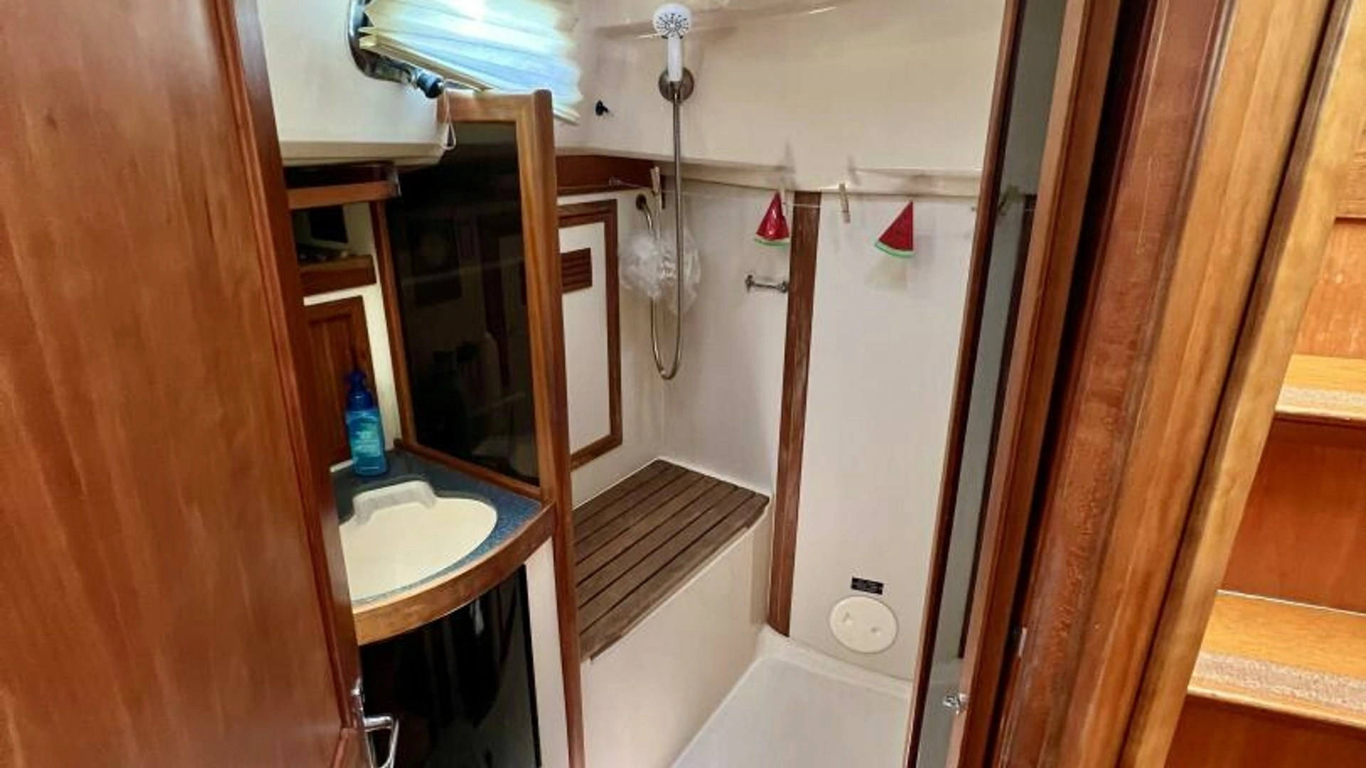 1999 Sabre 402 Sail - Image 15