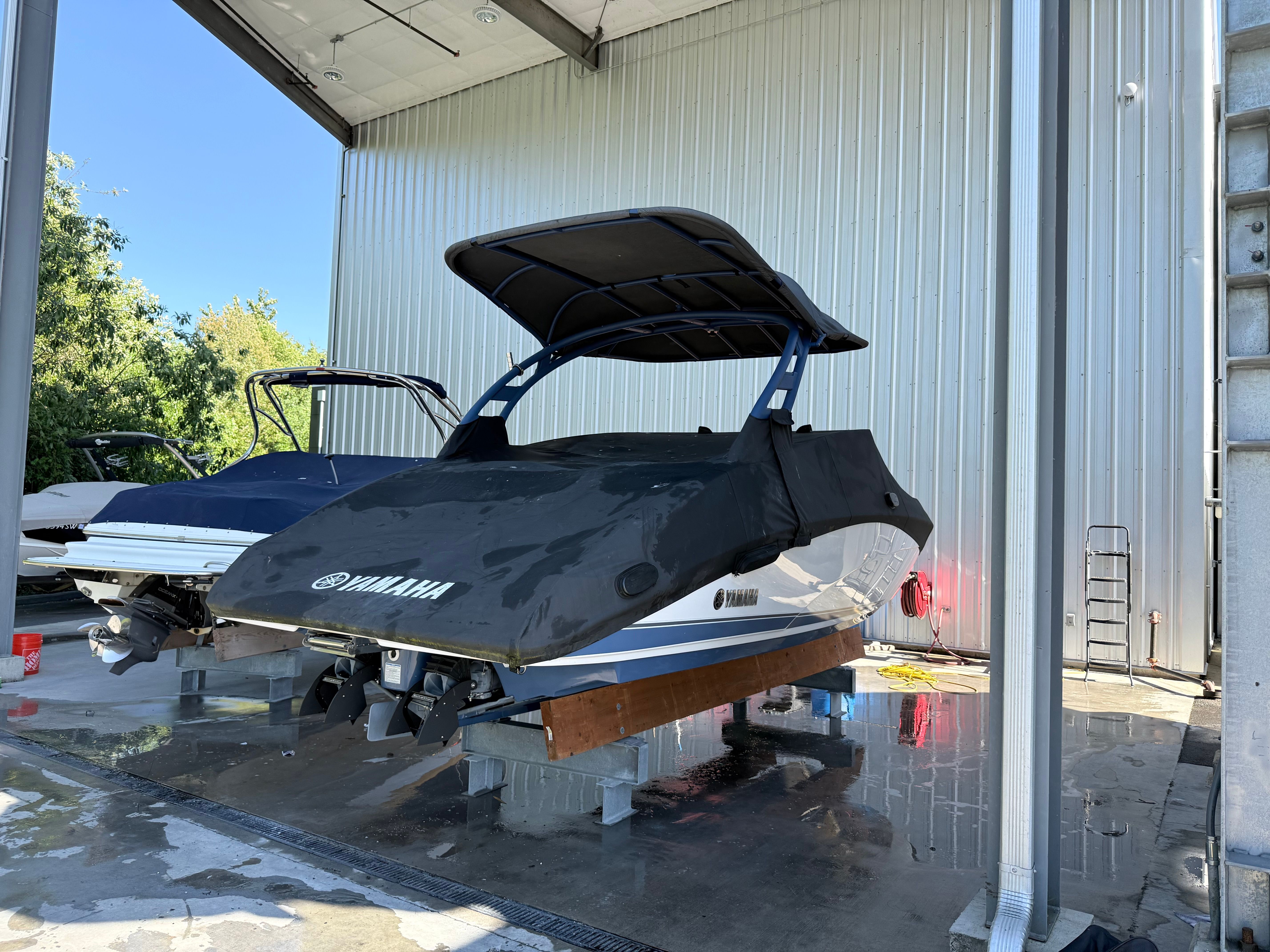 2020 Yamaha Boats 242SE - 5
