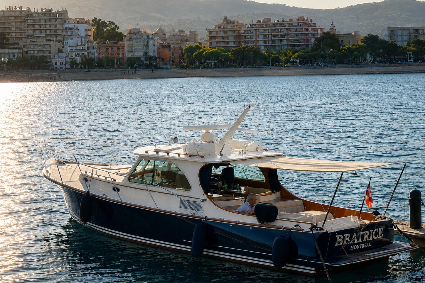 2008 Hinckley Talaria 40