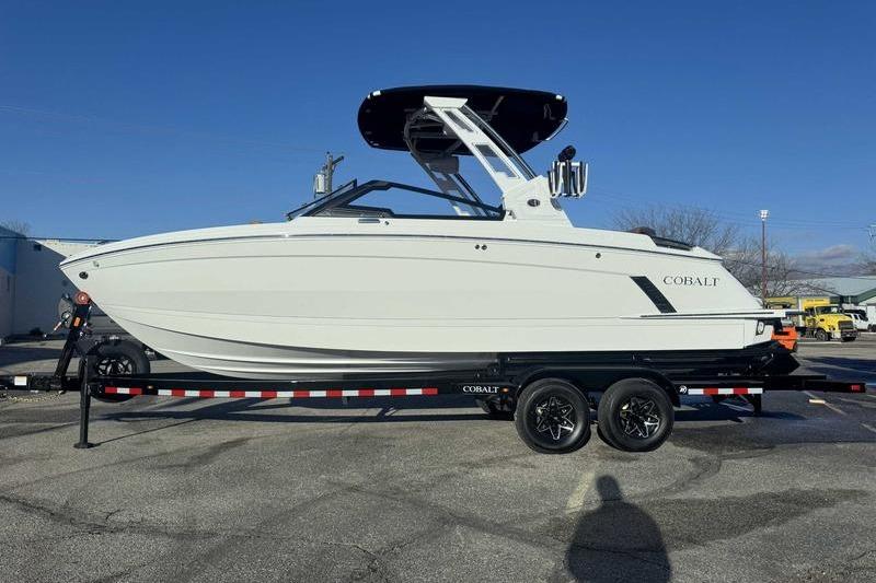 2026 Cobalt R6 Surf