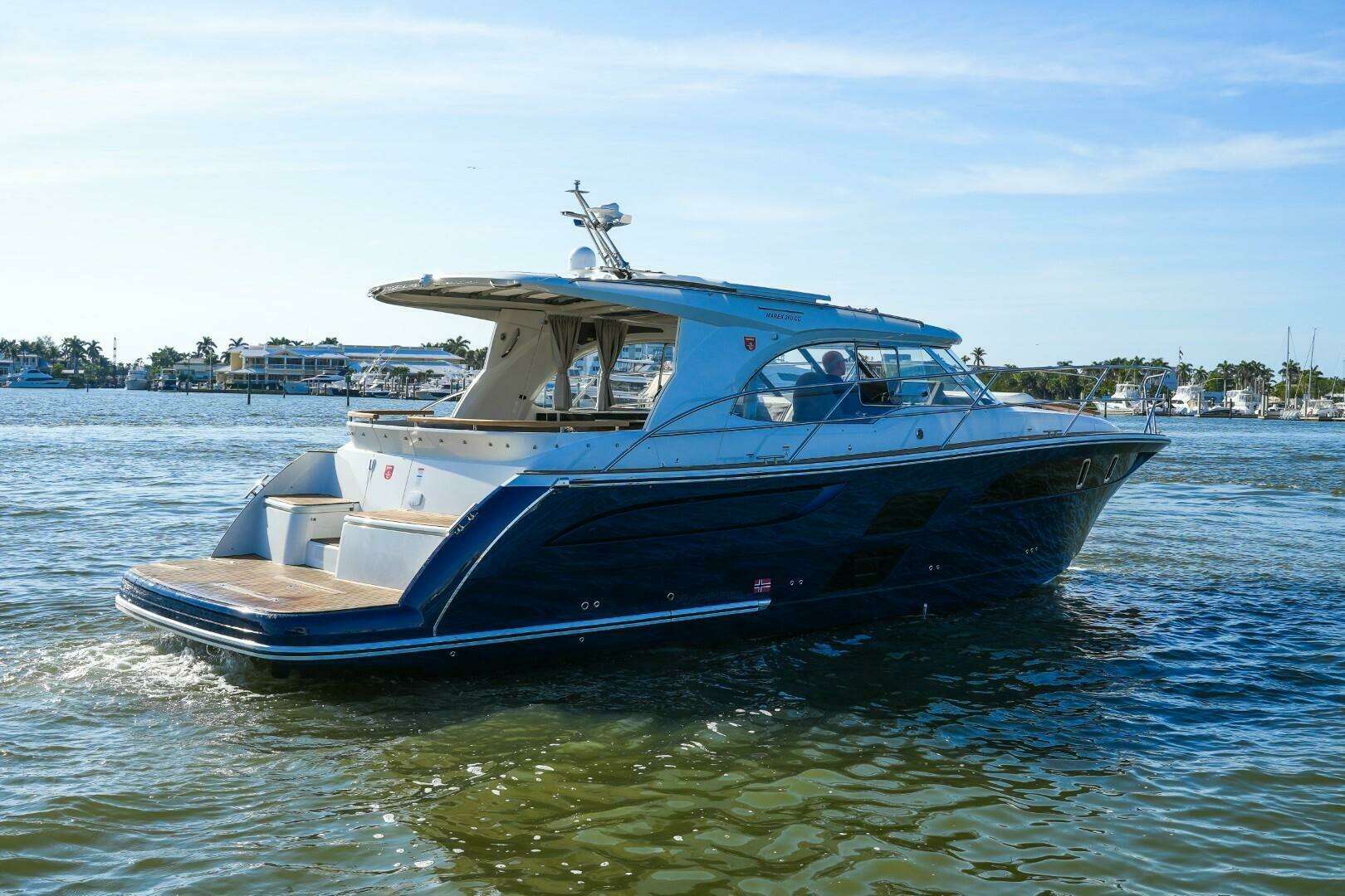 2026 Marex 360 Cabriolet Cruiser - Image 11