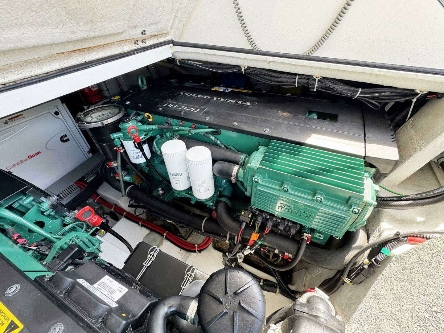 2015 Beneteau Gran Turismo 44 - Image 22
