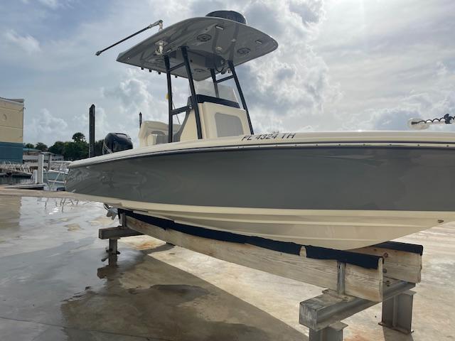 2022 ShearWater 25 LTZ