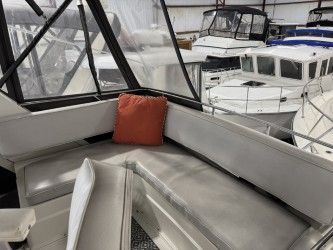 1986 Carver 42' Cockpit MY - 28
