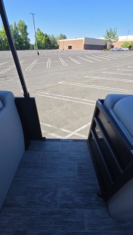 2026 Bentley Pontoons BENTLEY BOLT-223 With 150Hp Mercury Four-Stroke Mo - 11
