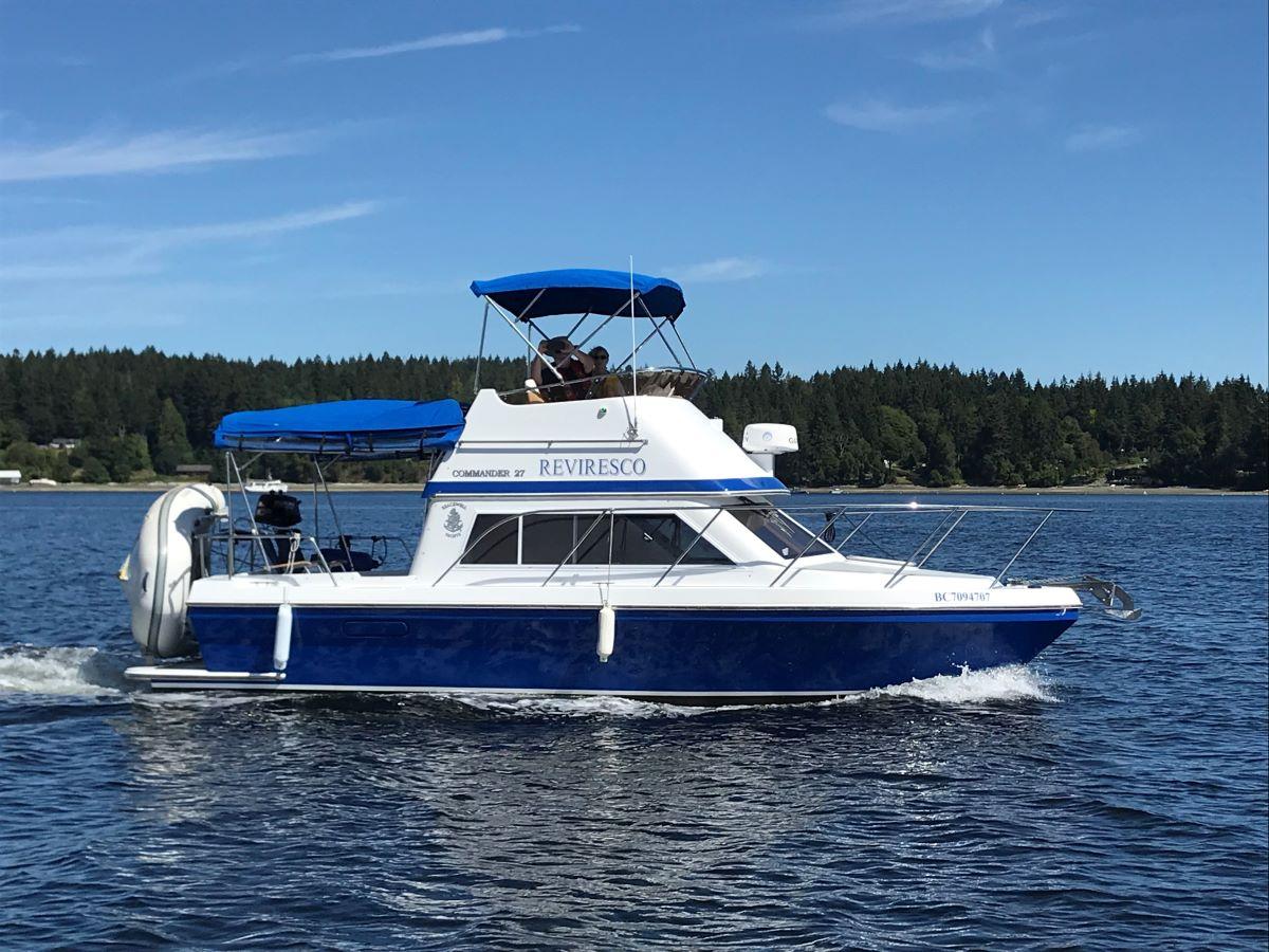 2017 Commander 27