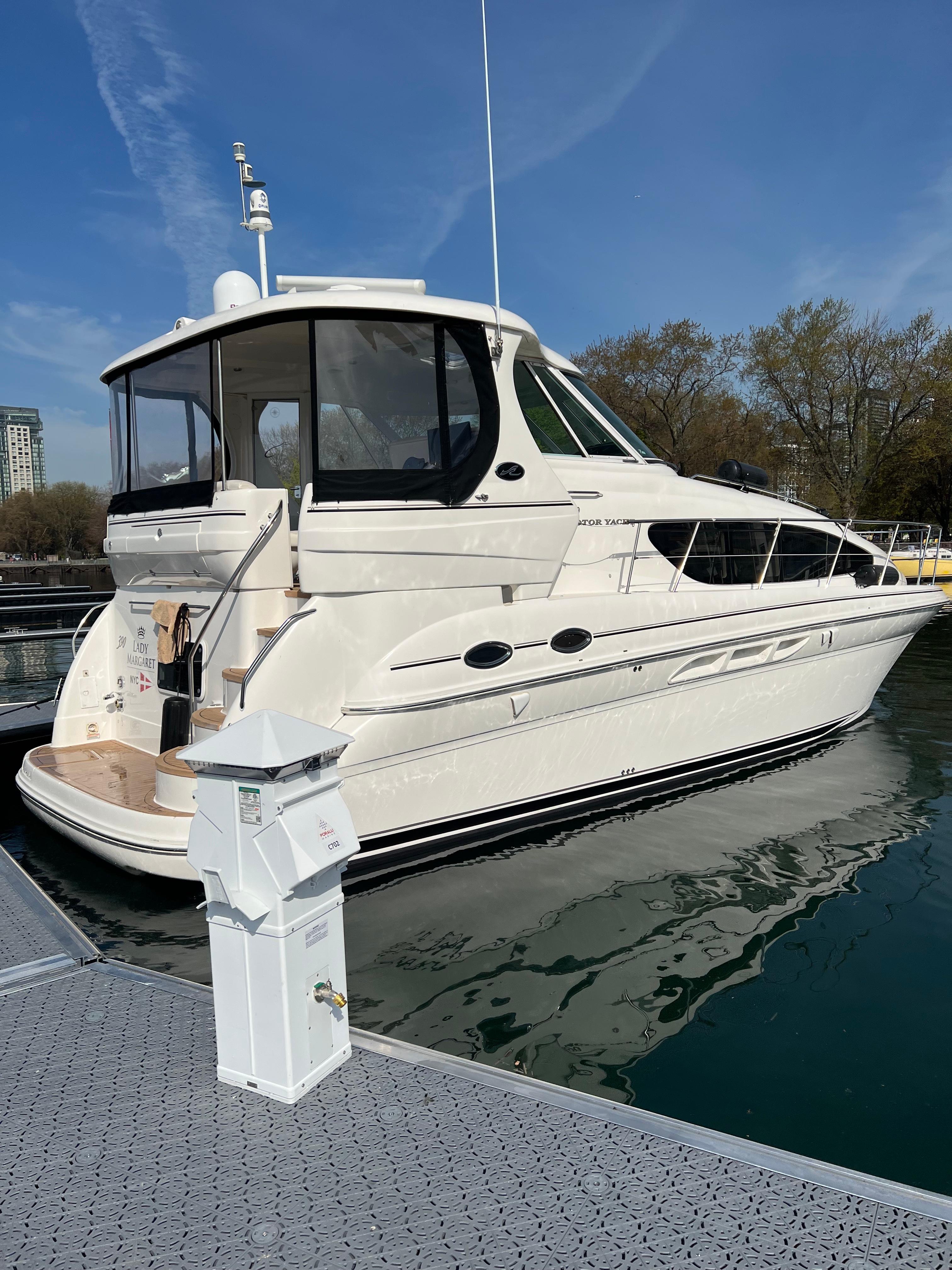 2005 Sea Ray 390 Motor Yacht