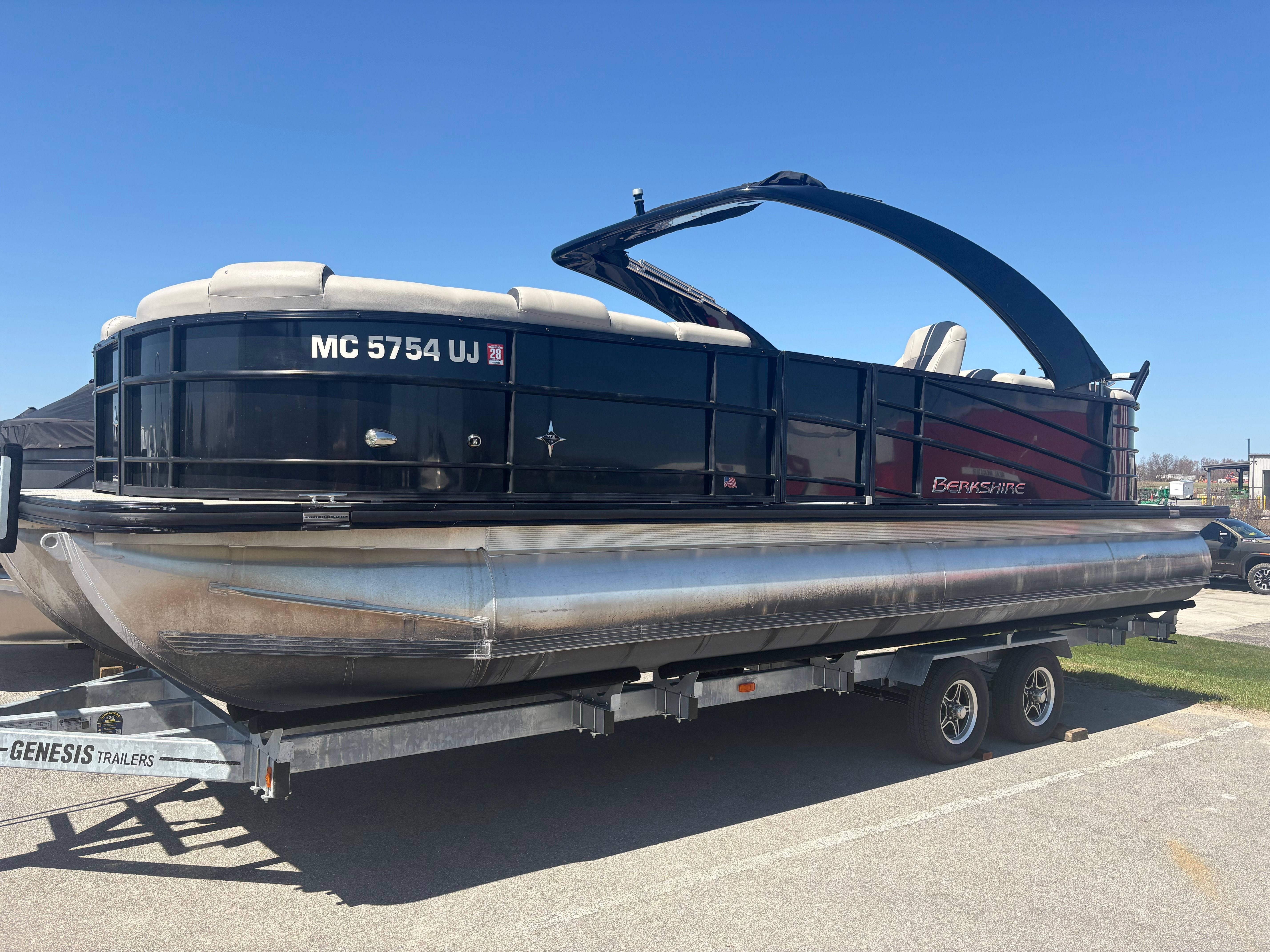2018 Berkshire 25RFX DC STS ARCH 3.0 PKG