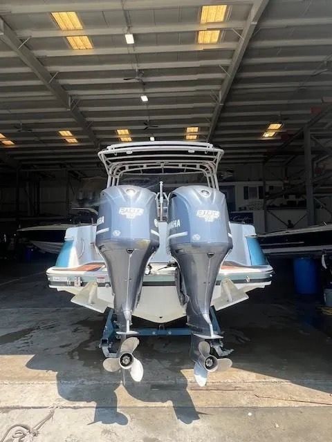 2014 Chris-Craft Catalina 29 Sun Tender - 21