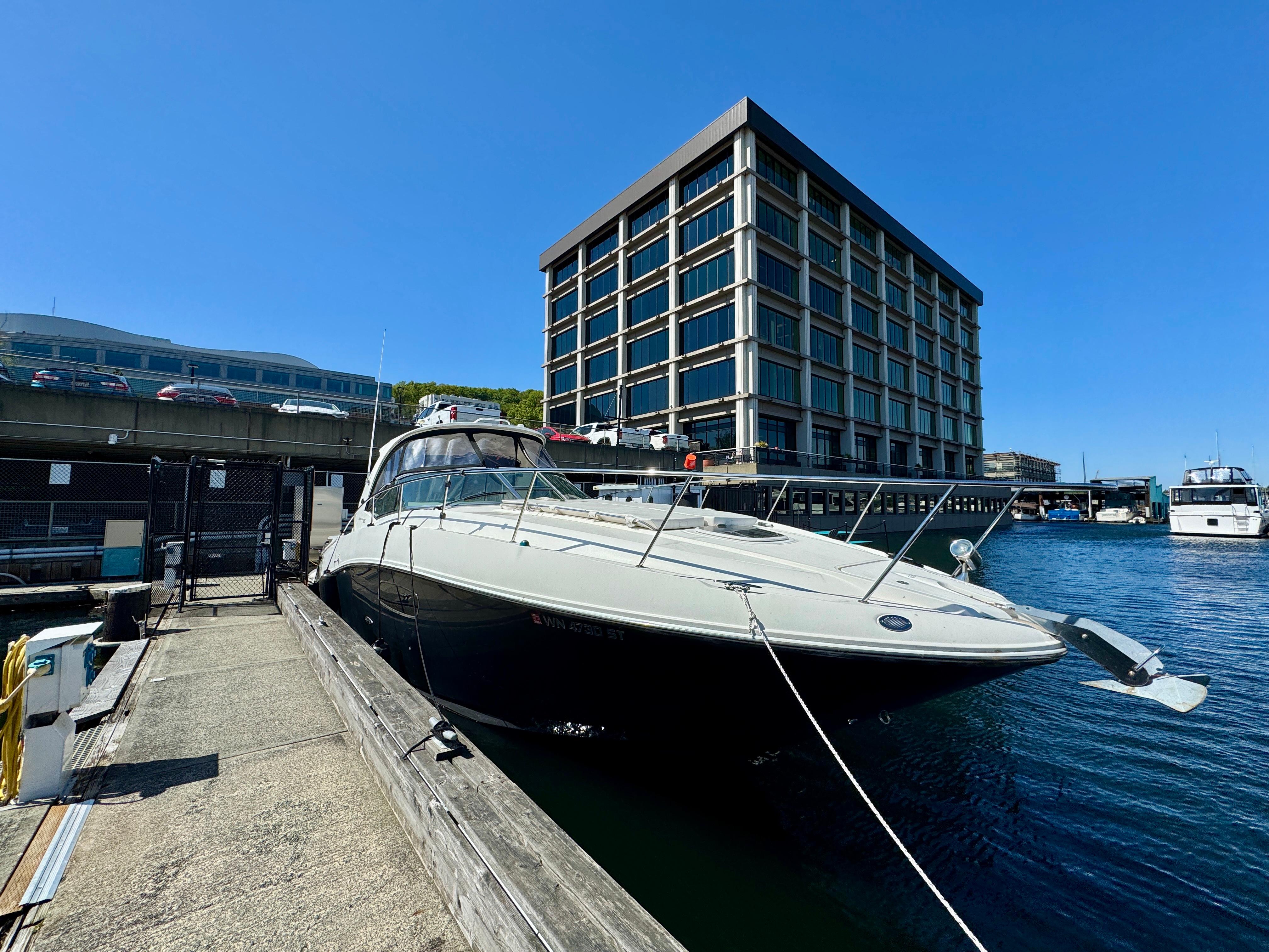 2009 Sea Ray Sundancer 350