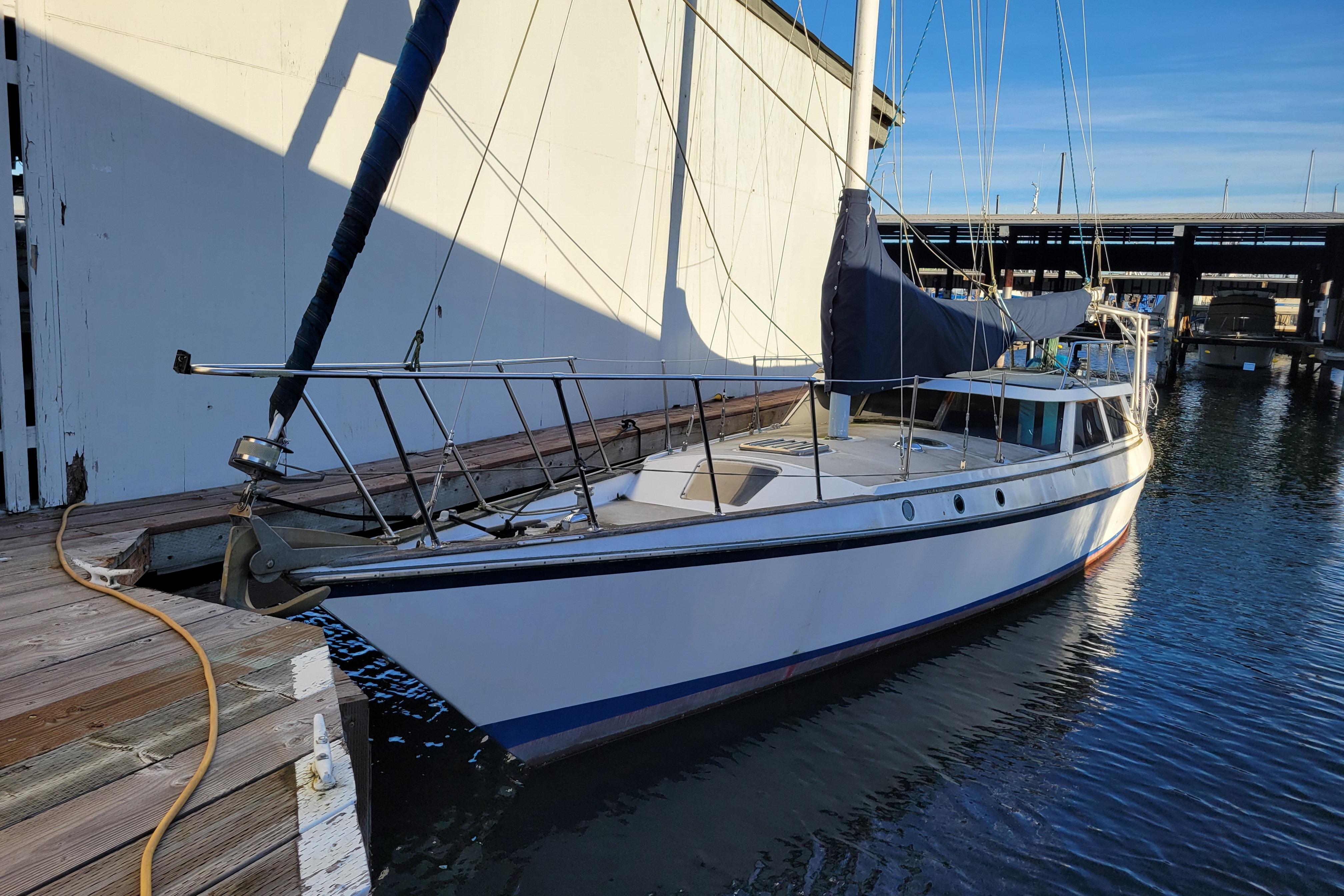 1983 Limited Edition Pilothouse Sloop