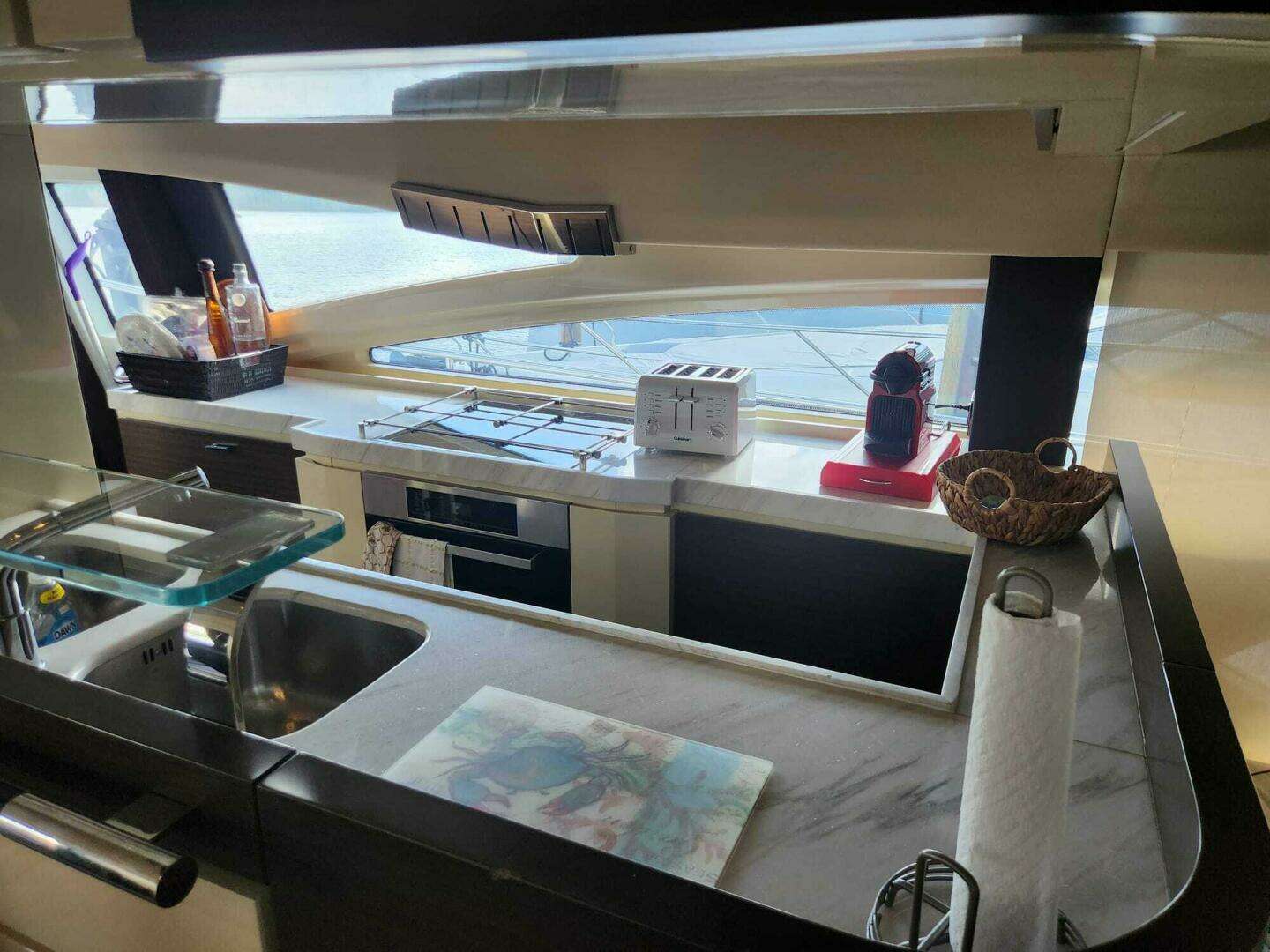 2014 Azimut Flybridge - Image 41