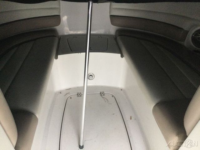 2014 Hurricane 2690 sun deck - 14