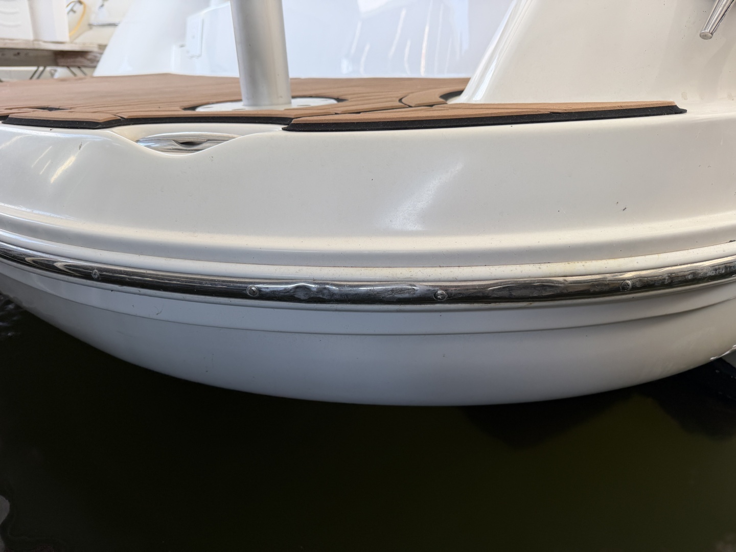 2007 Rinker 350 Express Cruiser - Image 111